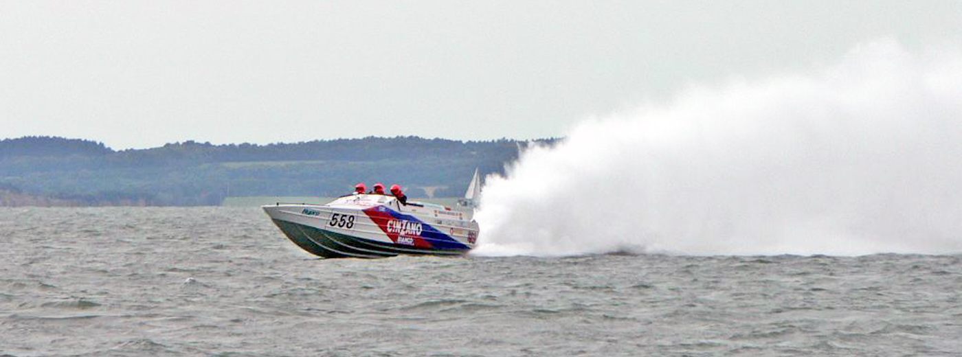 cowes torquay powerboat race 2024