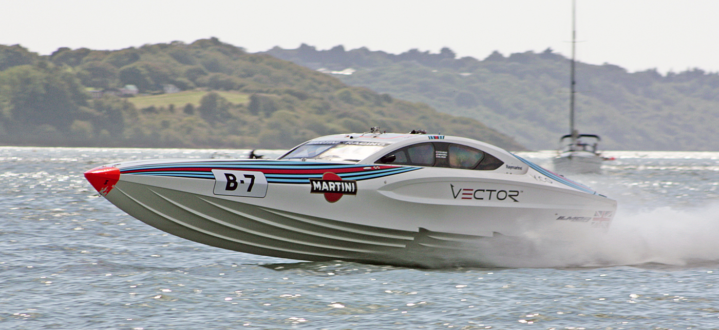 cowes torquay powerboat race 2024