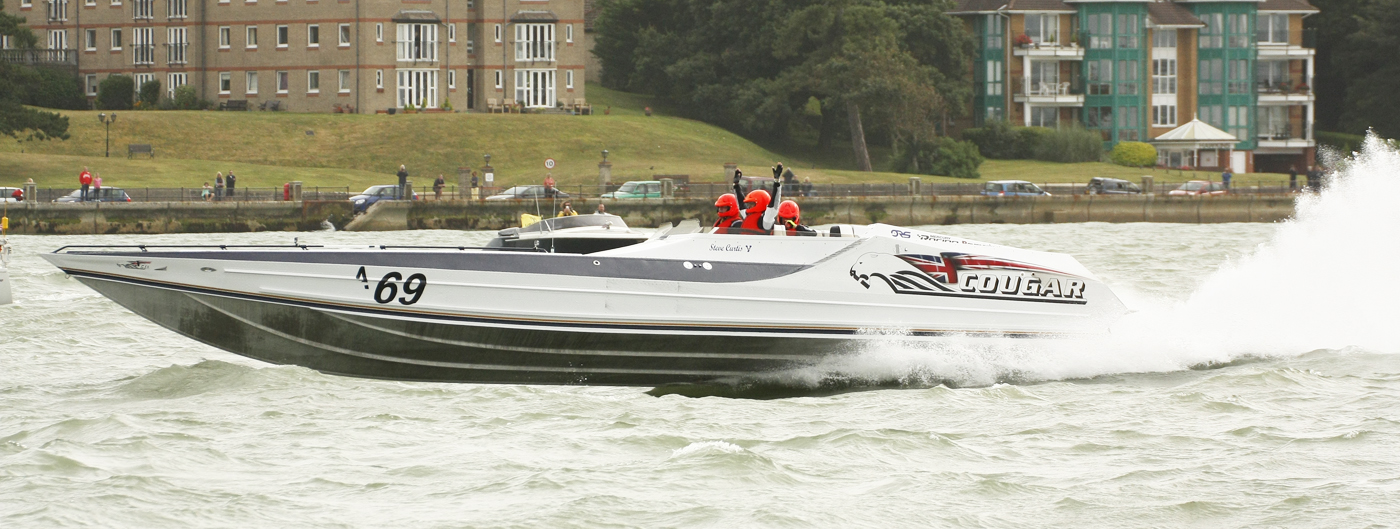 cowes torquay powerboat race 2024